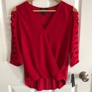 BCX red crisscross cutout sleeve wrap blouse XS